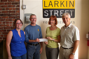 2009 SFDGC Donation to Larkin Street Youth